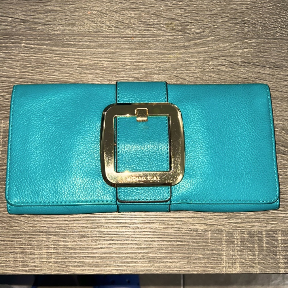 Michael Kors Turquoise clutch